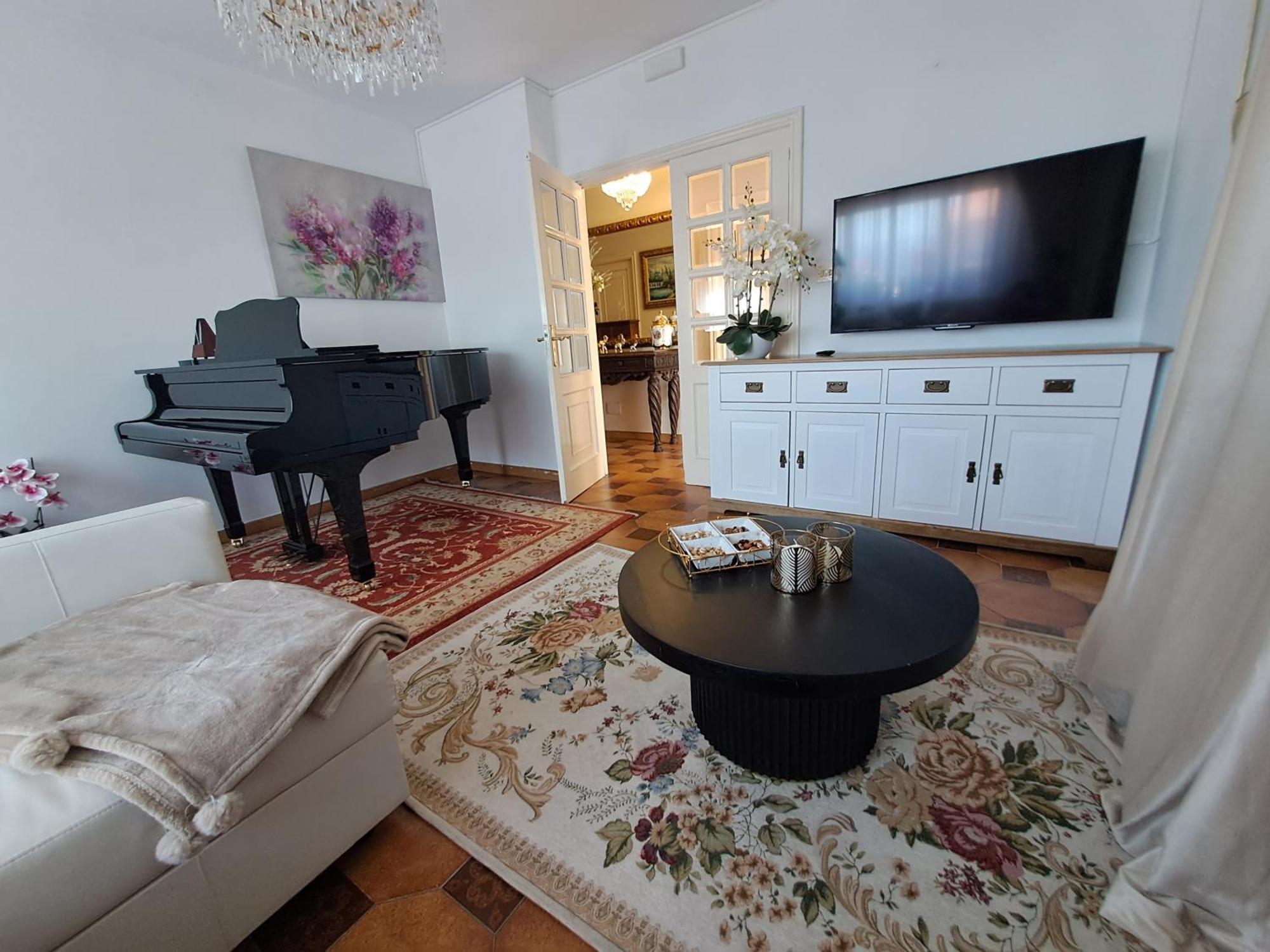 Apart Romero Garden C Вильянуэва-де-Ароса Экстерьер фото
